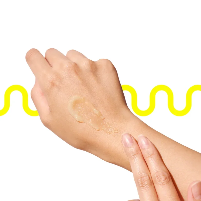COMMONLABS - Vitamin C Brightening Sun Serum 51ml