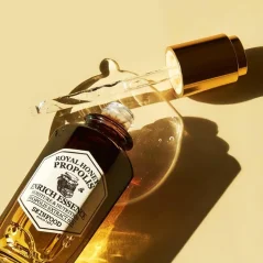 SKINFOOD - Royal Honey Propolis Enrich Essence 50ml SKINFOOD - Royal Honey Propolis Enrich Essence 50ml