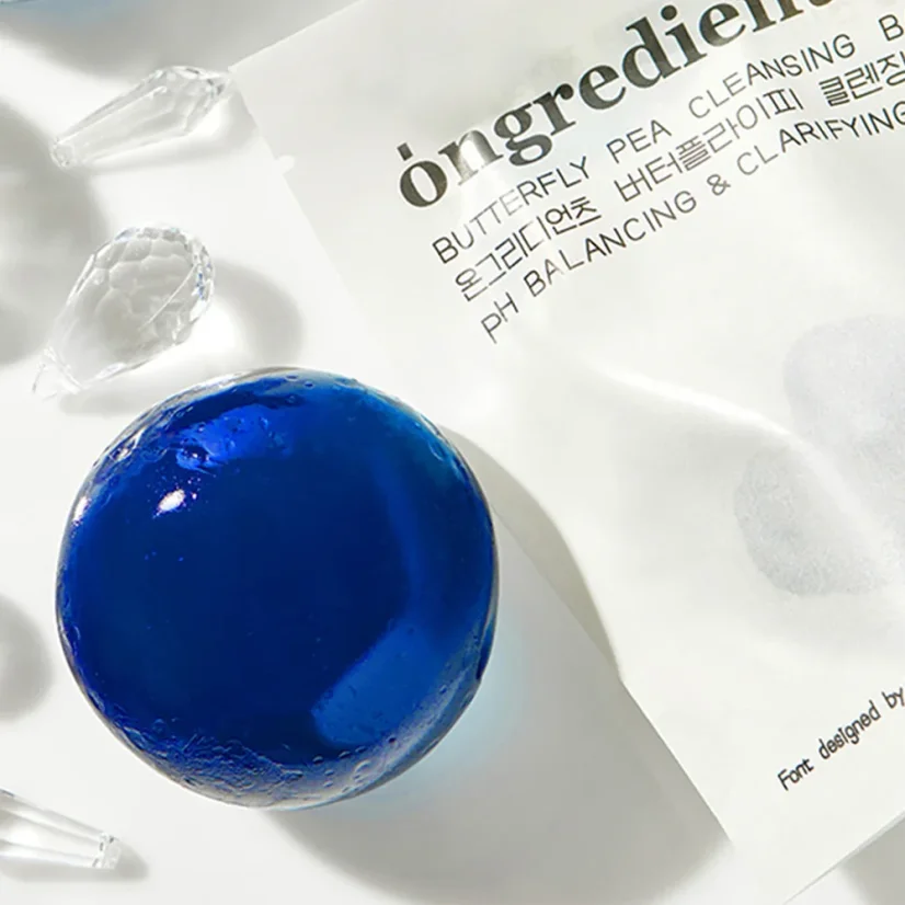 ongredients - Butterfly Pea Cleansing Ball 110g