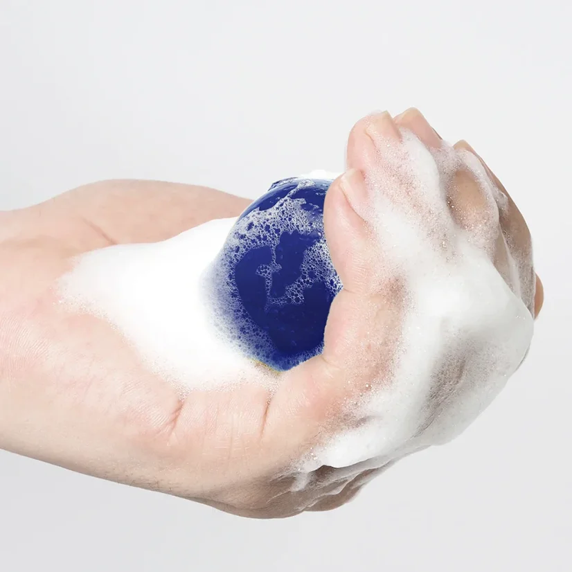ongredients - Butterfly Pea Cleansing Ball 110g